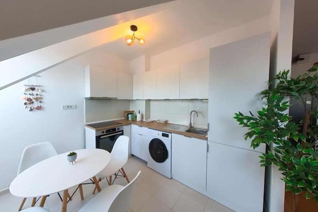 Apartment Ee Bucharest