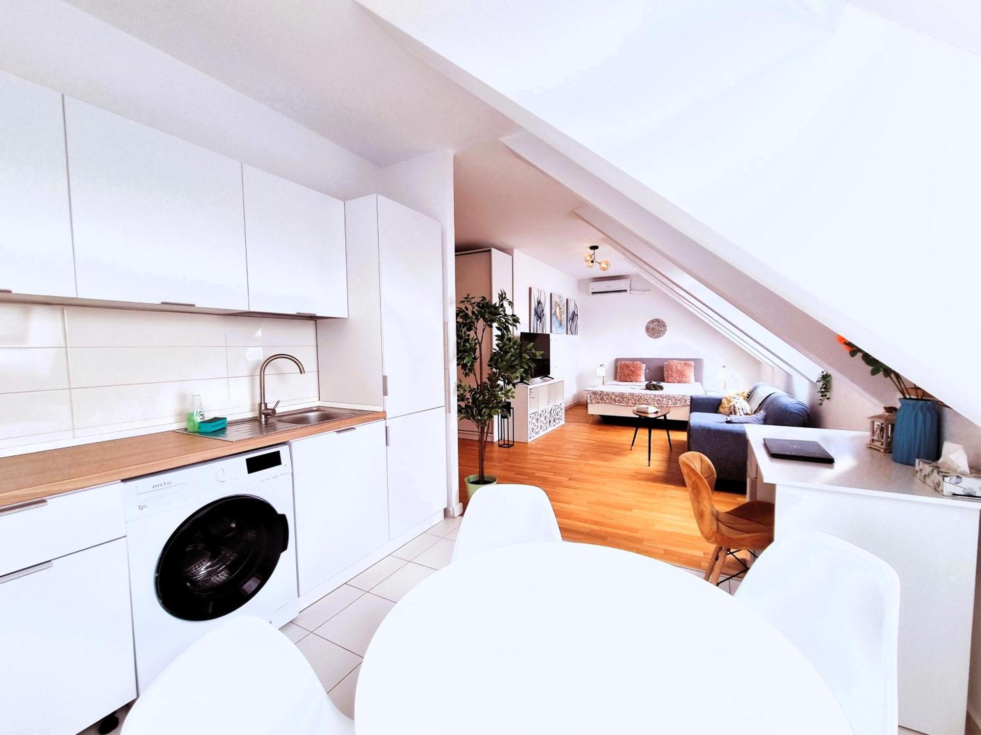 Ee Apartment Bucharest